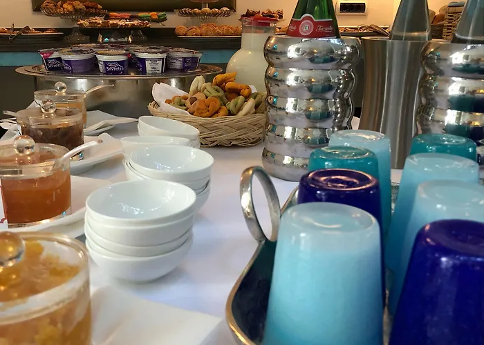 ホテル Gatto Bianco 4*