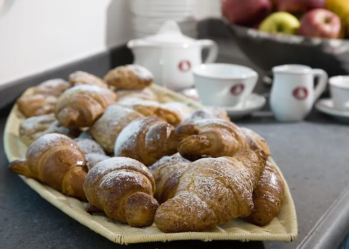 ホテル Gatto Bianco 4*