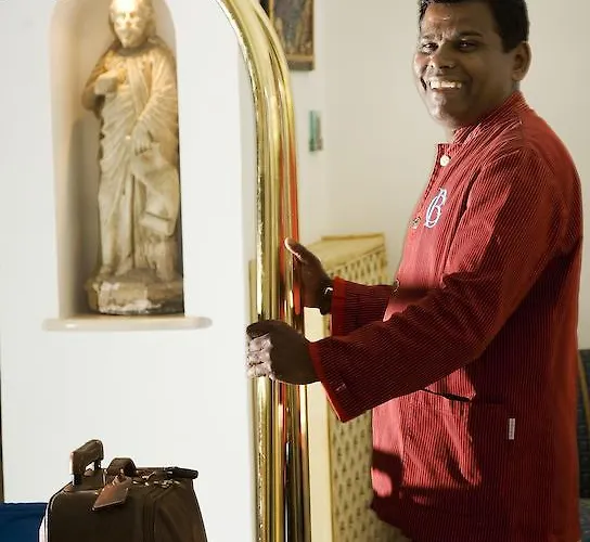 ホテル Gatto Bianco 4*