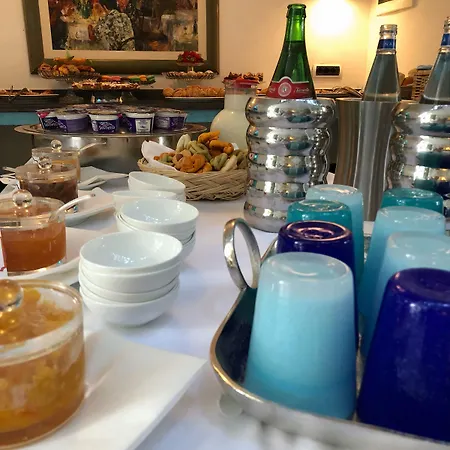 فندق ألبيرغو غاتو بيانكو 4*