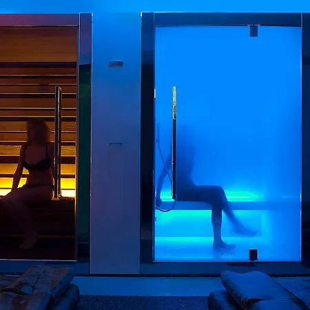 ألبيرغو غاتو بيانكو كابري